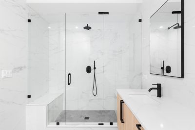 Stylish Shower with Frameless Glass